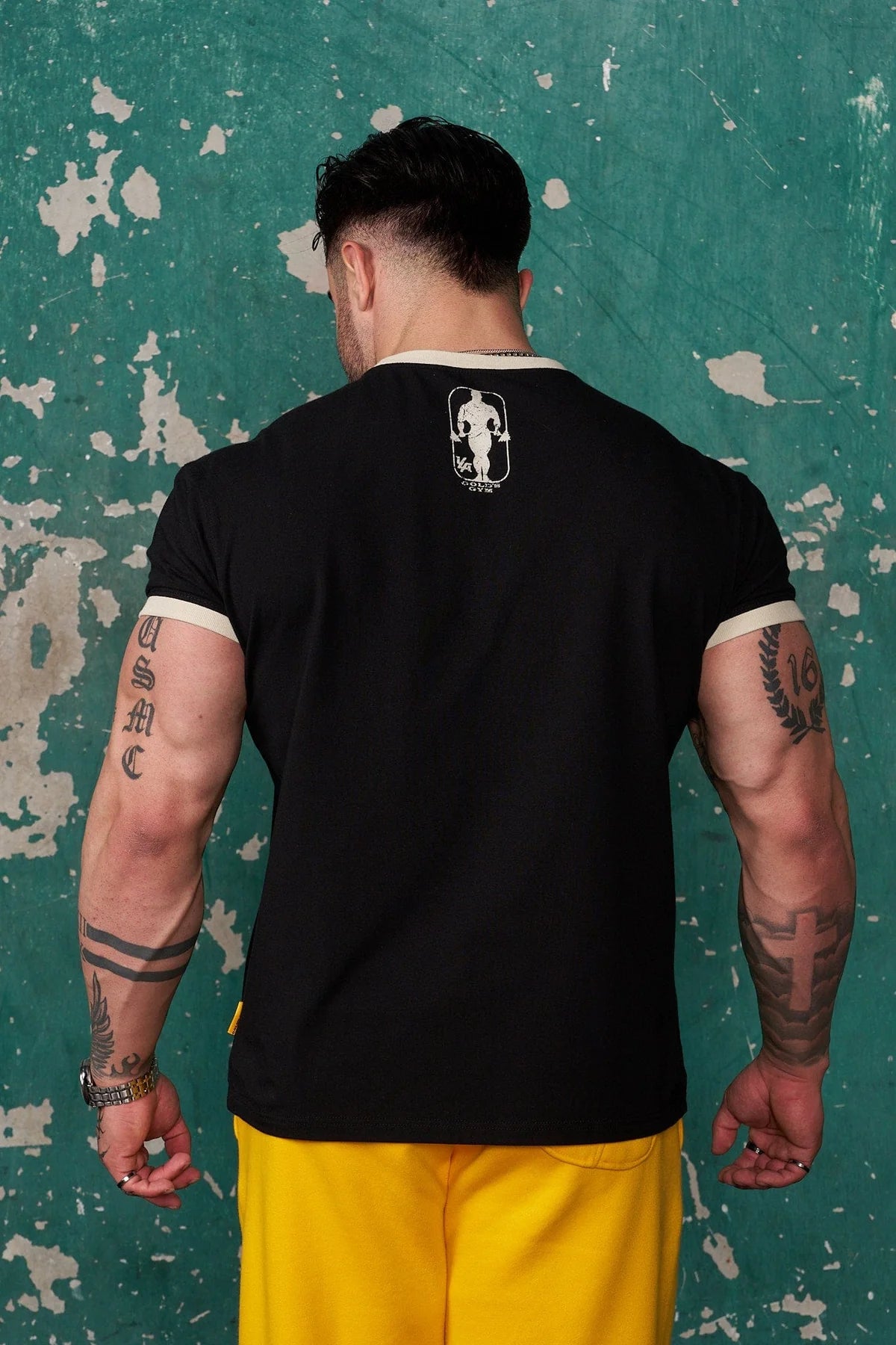 GOLDS GYM RINGER TEES BLACK